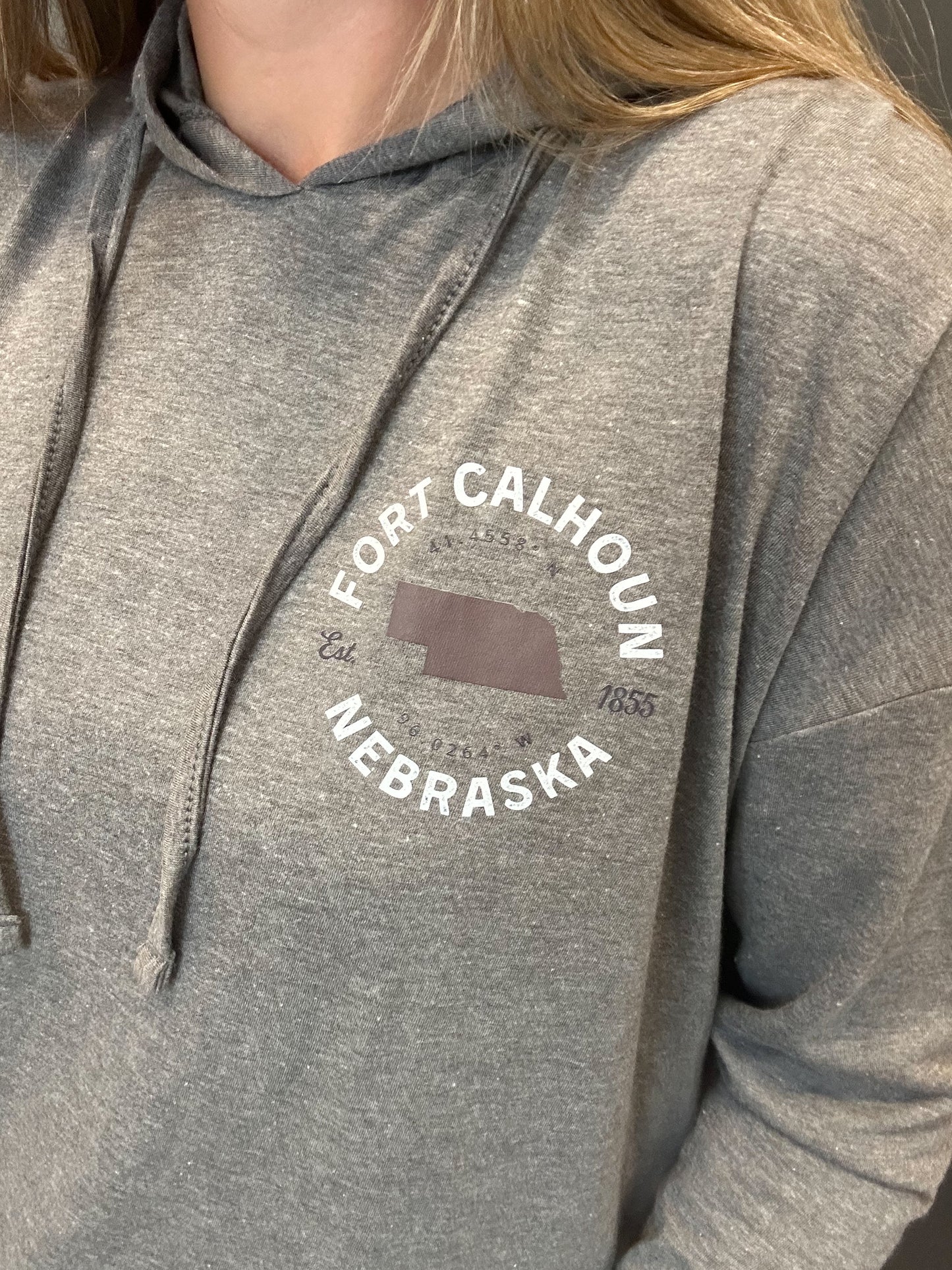 Fort Calhoun Location Cropped Long Sleeve T-Shirt