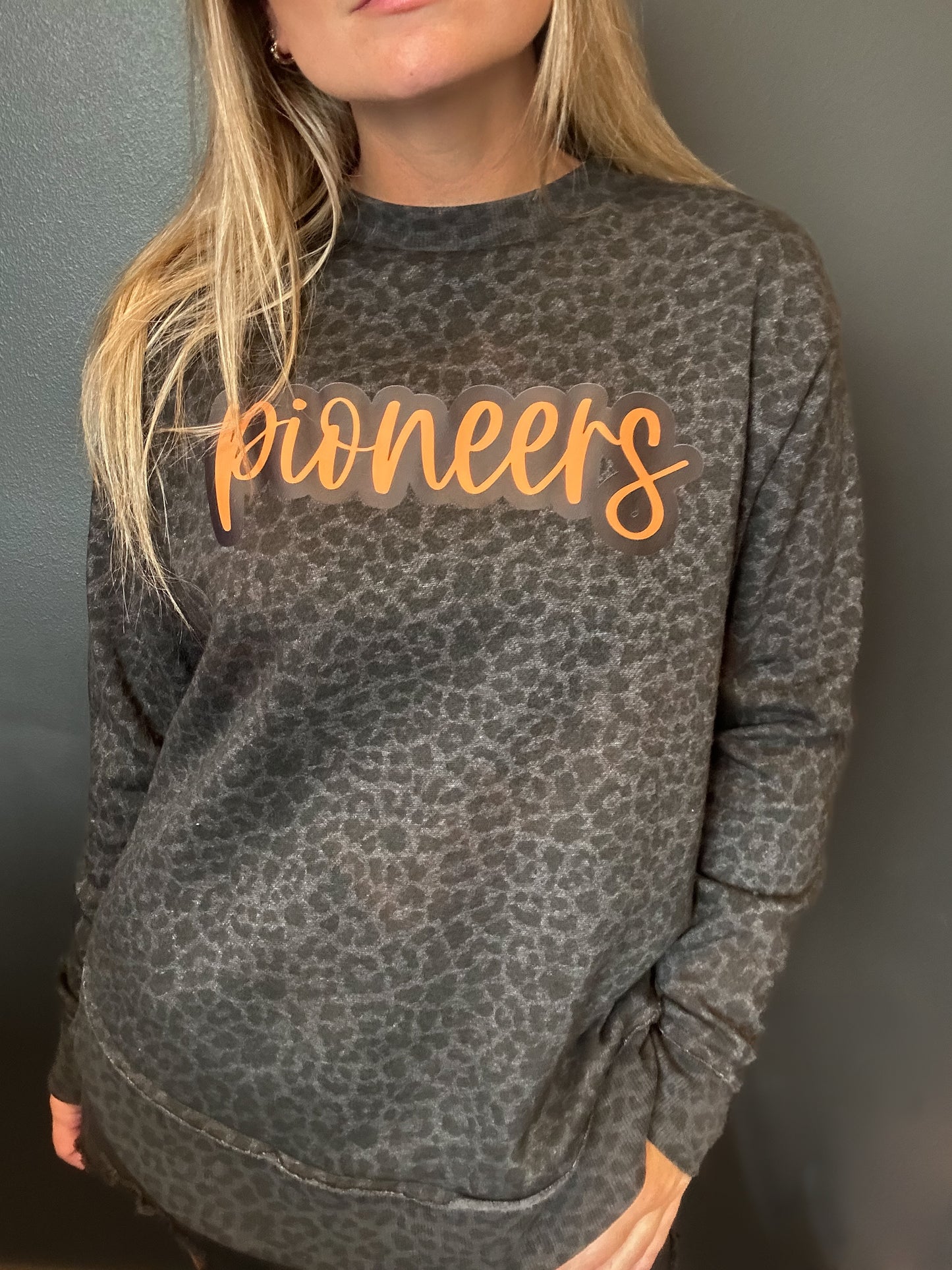 Pioneers Black Leopard Women's Crewneck Sweatshirt