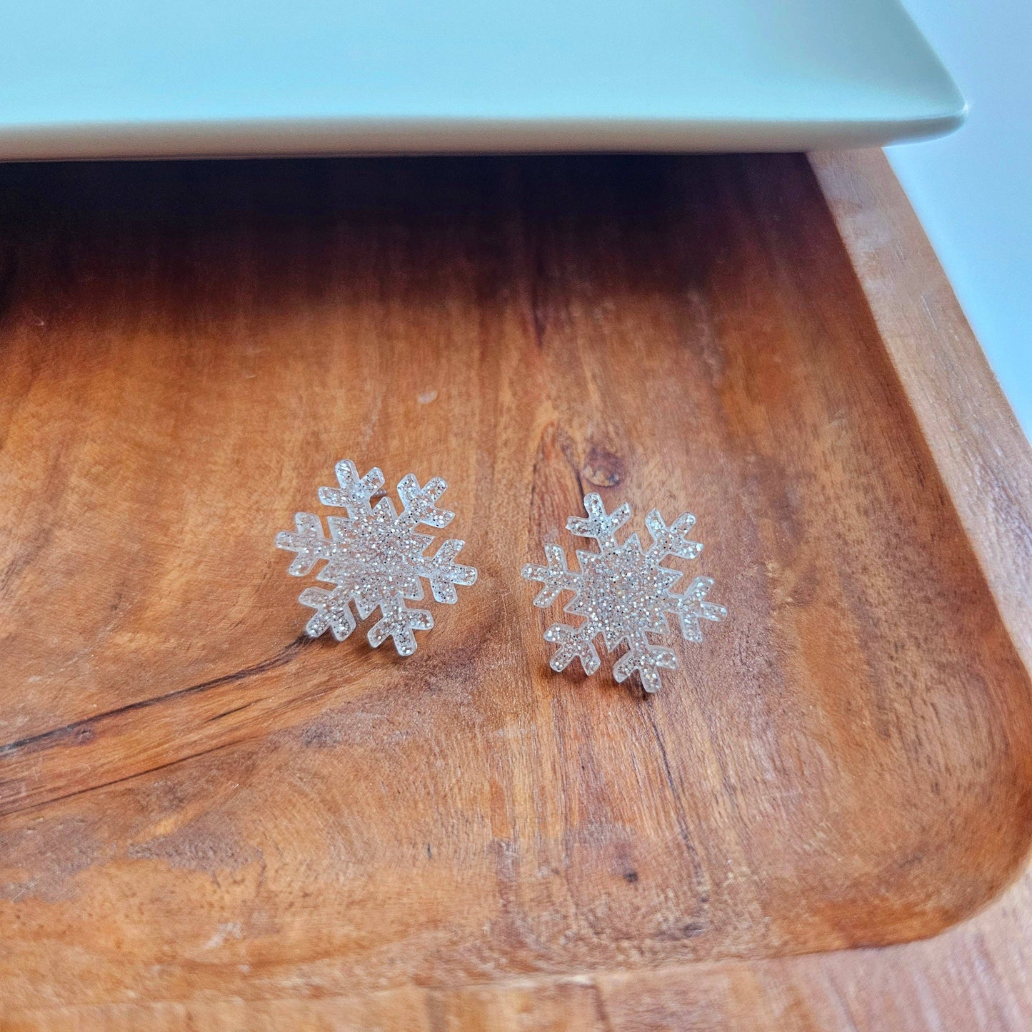 Snowflake Studs - Silver Glitter