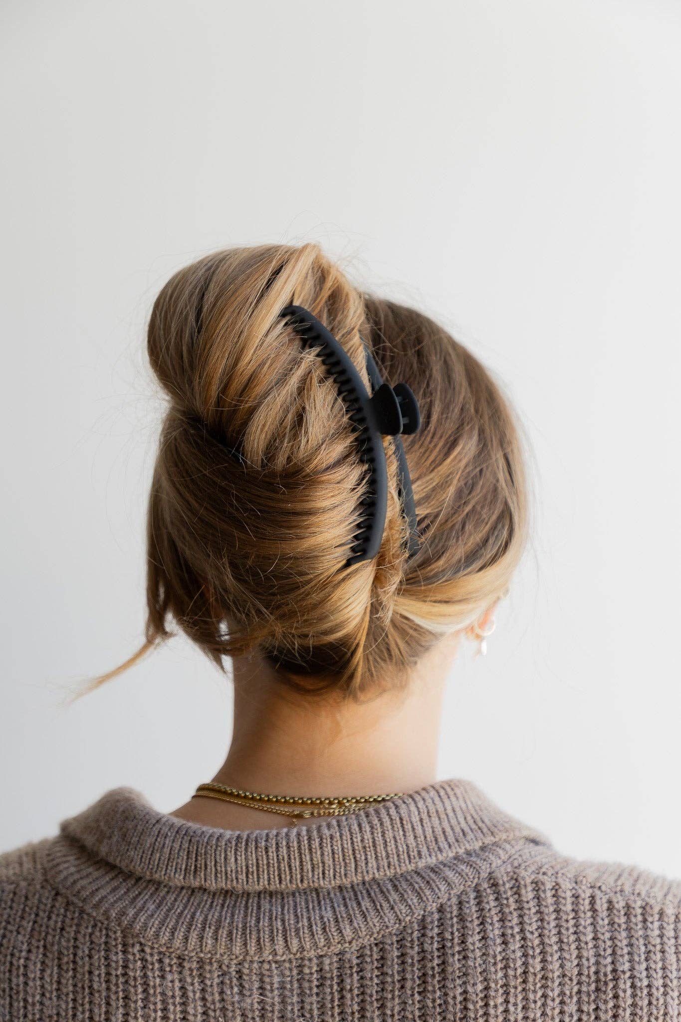 Matte Original Hold Everything Claw Hair Clip