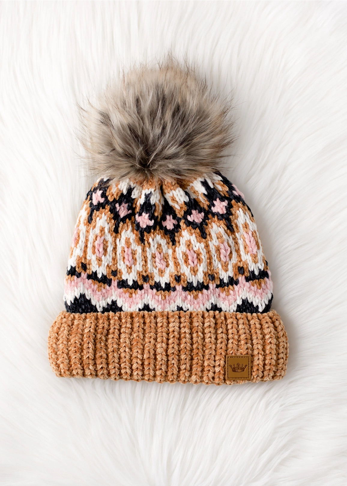 Camel Patterned Knit Pom Hat