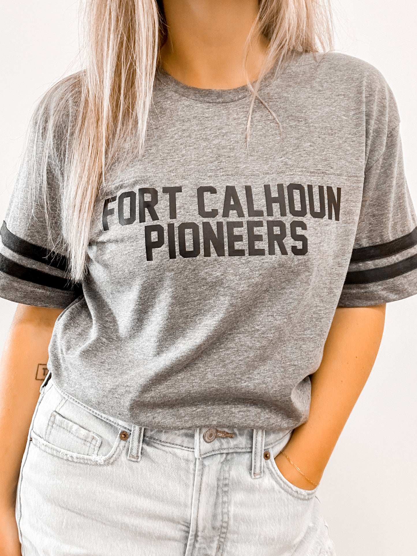 Fort Calhoun Pioneers Old School T-Shirt