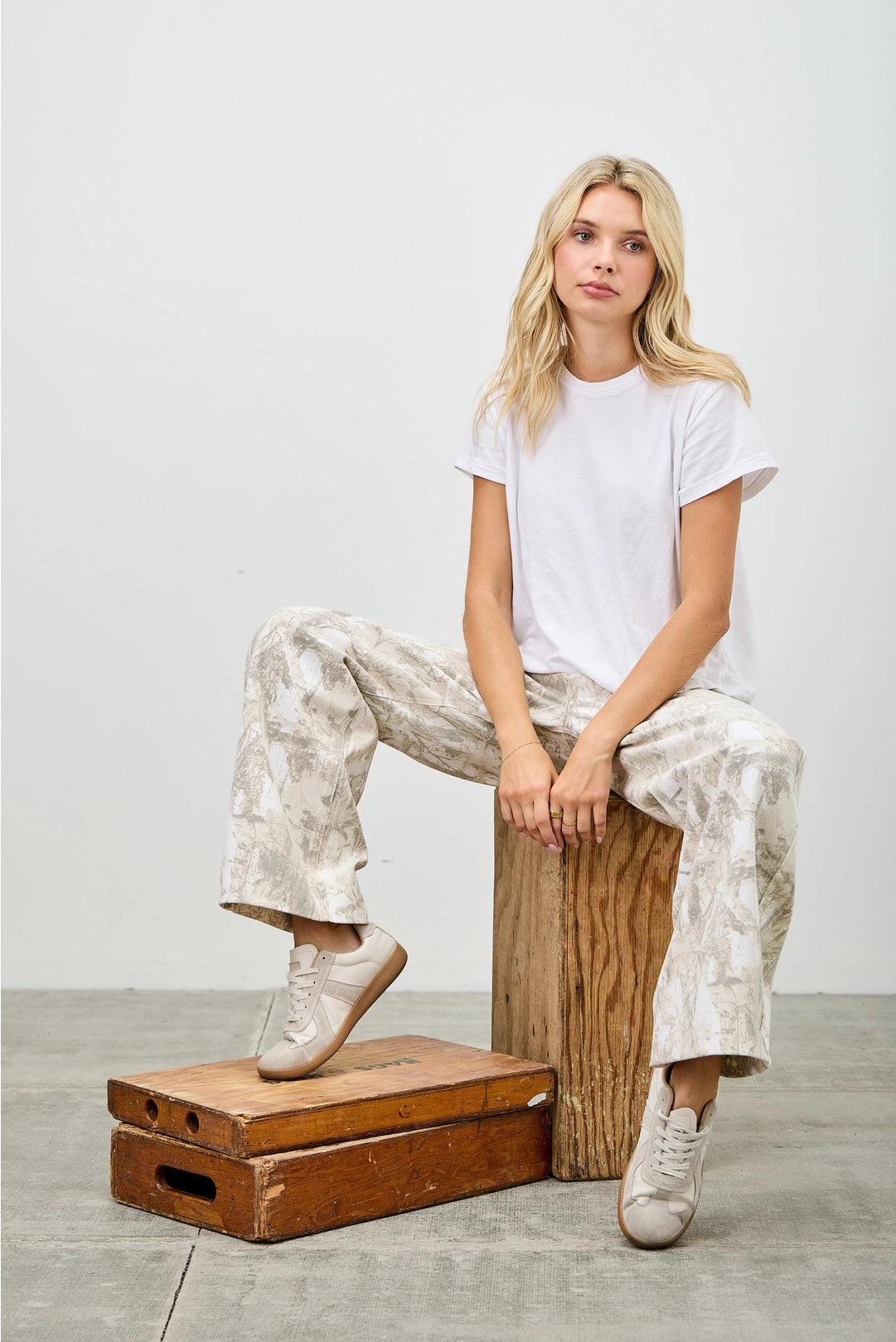 Mid Rise Camo Barrel Leg Jeans