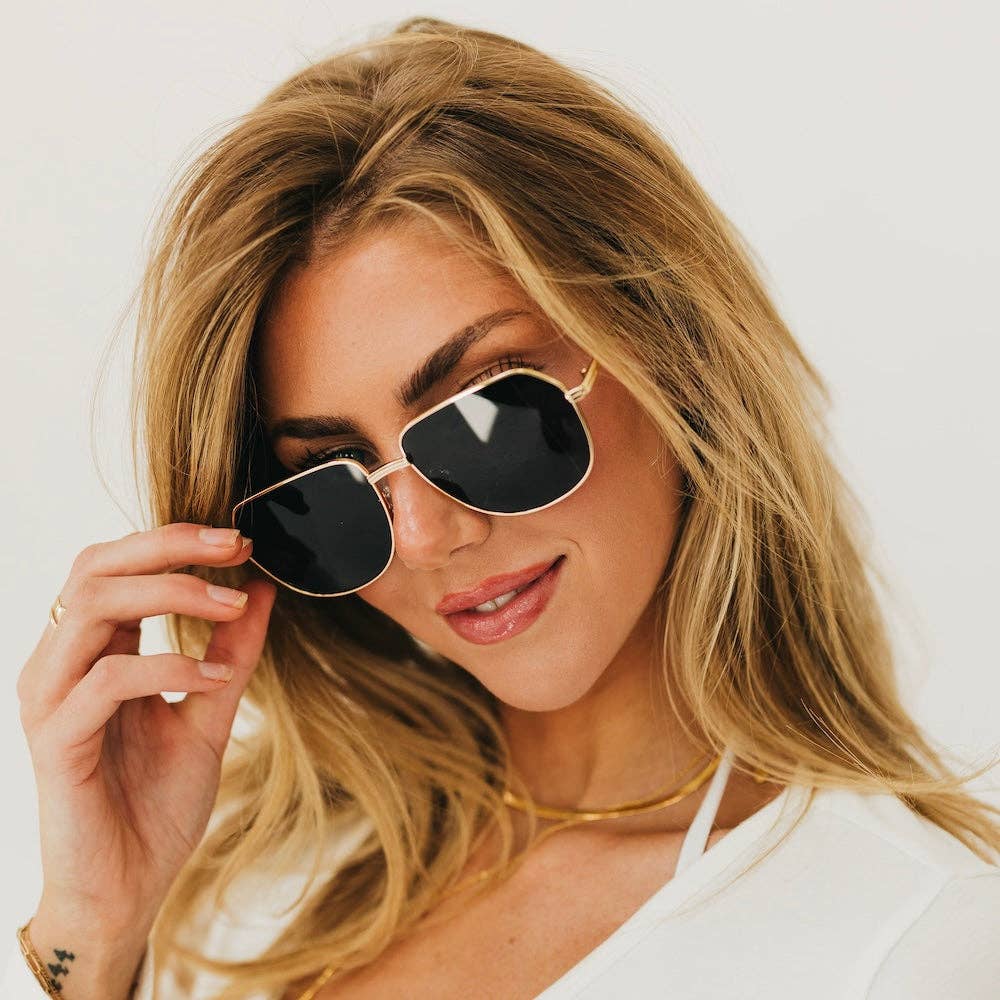 April Aviator Sunglasses: Gold/Green Lens
