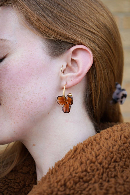 Magnolia Hoop Earrings - Amber