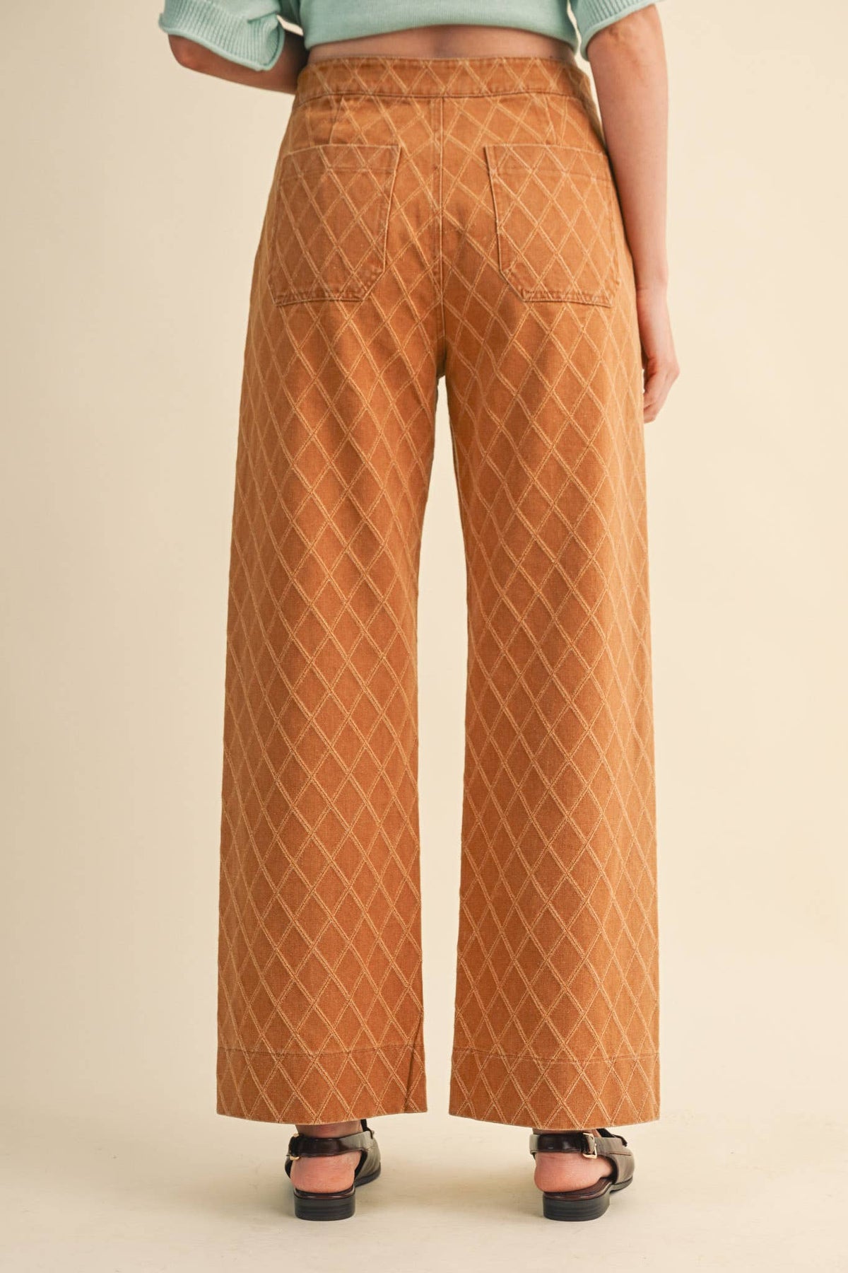 High Waist Diamond Texture Wide Leg Pants