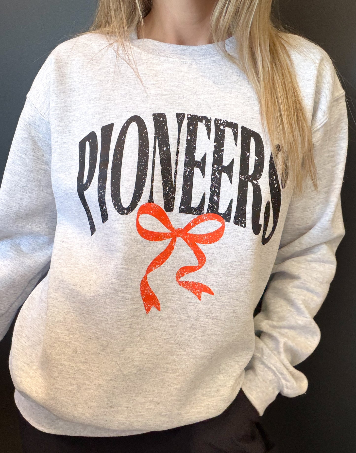 Pioneers Bow Sweatshirt