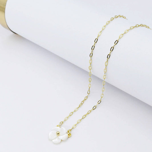 Flower Mother of Pearl Necklace