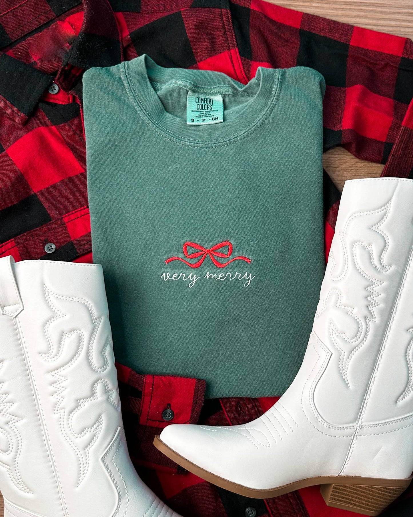 Very Merry Bow Embroidered T-Shirt