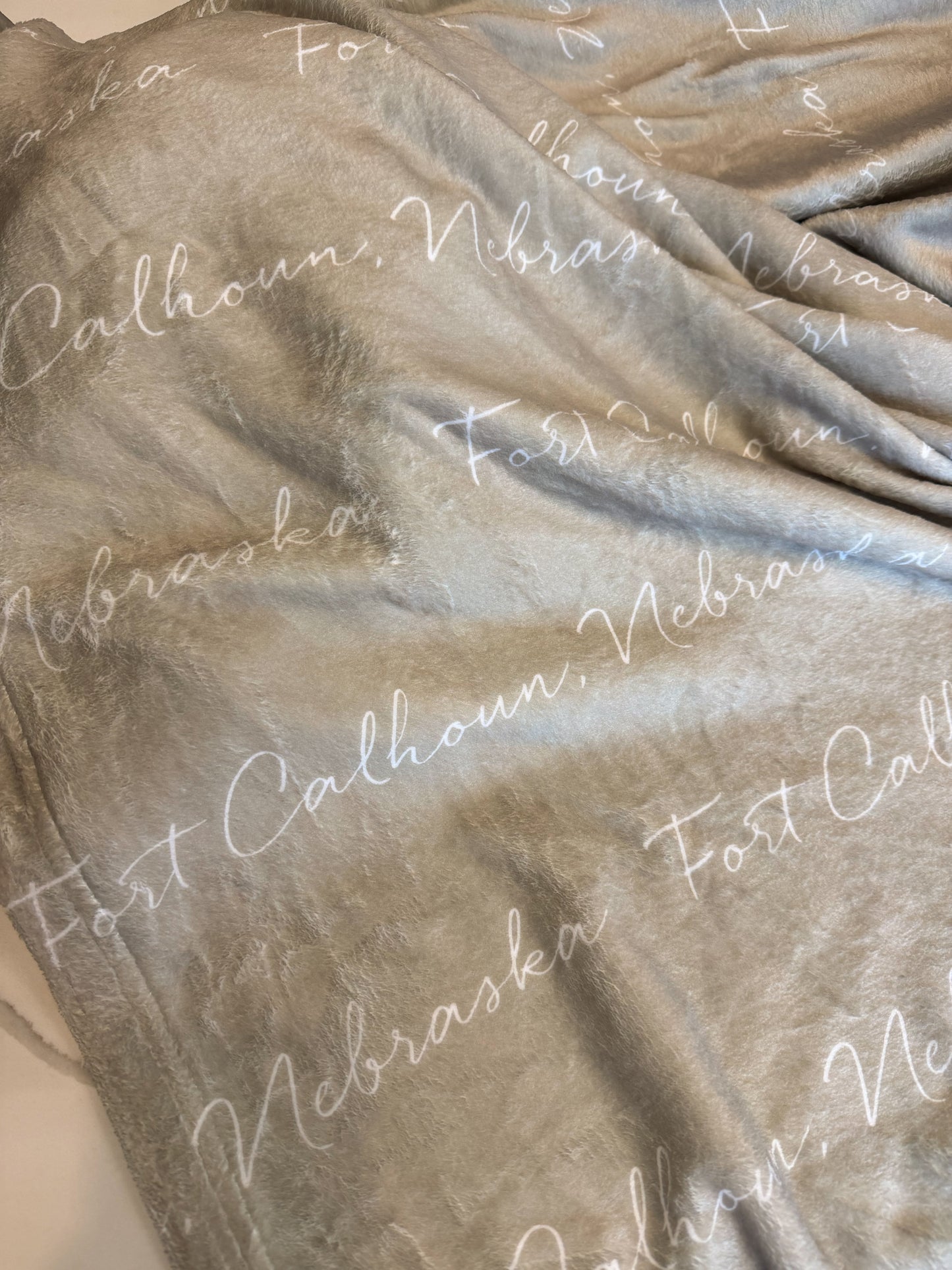 Fort Calhoun, NE Throw Blanket