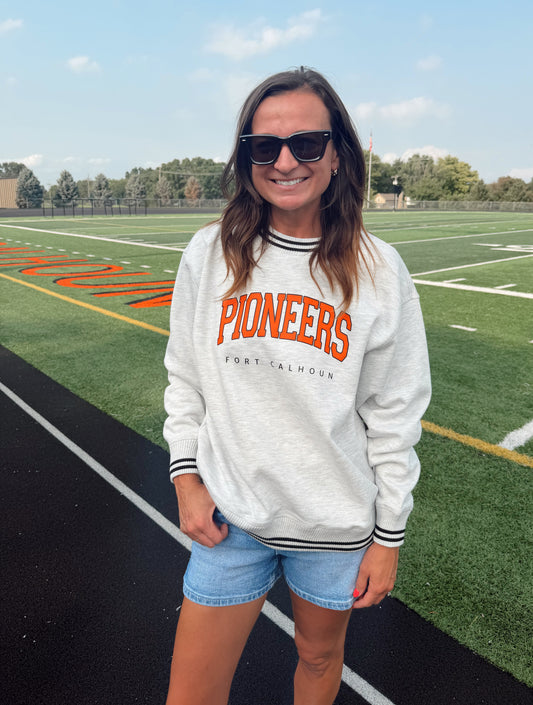 Pioneers Oversized Ringer Crew