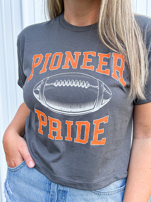 Pioneer Pride Football Cropped T-Shirt