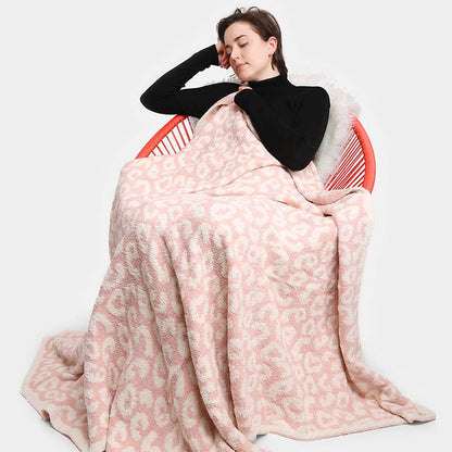Leopard Patterned Reversible Throw Blanket: Pink